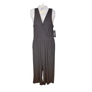 GILLI V-Neck Sleeveless Pockets Wide Ankle Leg Jumpsuit Gray Women's Large NWT